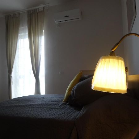 Little Hot@L Hotel Pompei Exterior foto